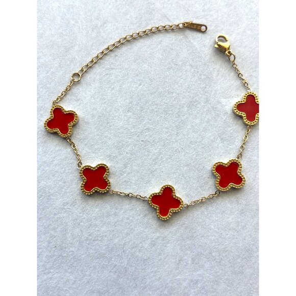Red Flower Gold-Plated Bracelet With Adjustable Chain - Picture 3 of 3